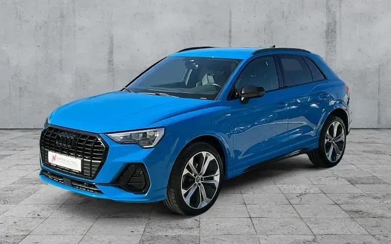 Używany Audi Q3 S-Line 150 KM (110 kW) 2022 Niebieski SUV