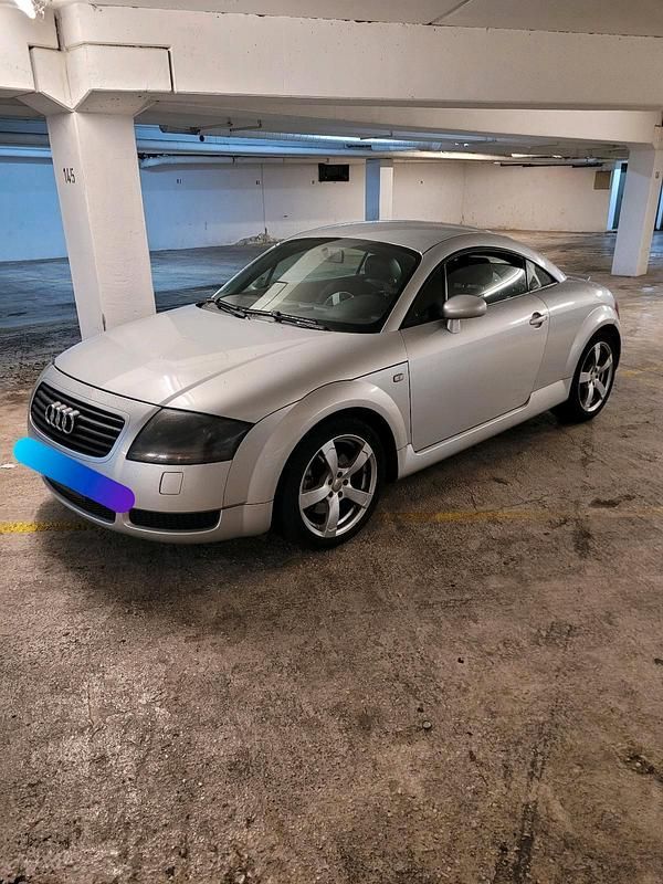Silber Gebraucht 1999 Audi TT Coupé | 2.950 € (Superpreis) - Bild 1/4