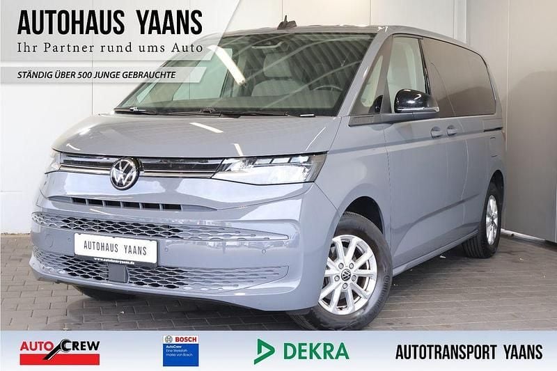 Grau Gebraucht 2023 VW T7 Life Van | 40.979 € (Superpreis) - Bild 1/4