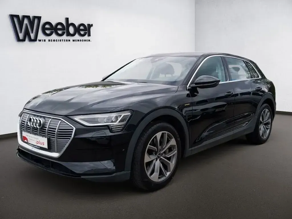 Gebraucht Audi e-tron Ambiente 300 kW (408 PS) 2023 Brillantschwarz SUV