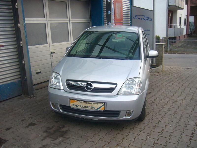 Gebraucht Opel Meriva Edition 90 PS (66 kW) 2008 Silber Van / Kleinbus