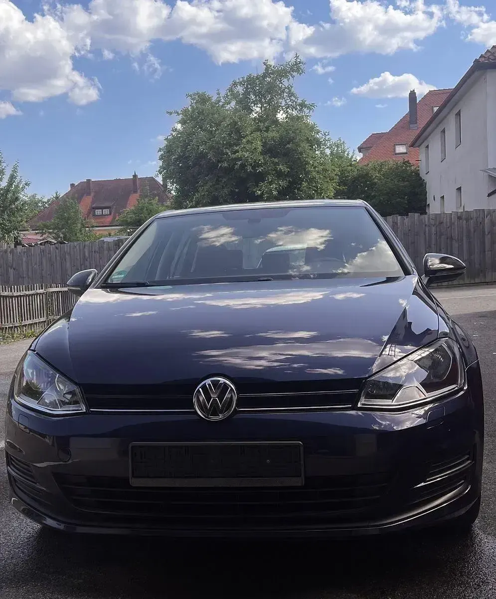 Gebraucht VW Golf VII Cup 105 PS (77 kW) 2014 Blau Limousine
