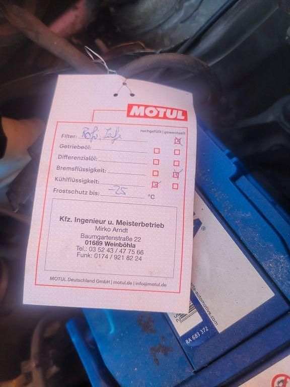 Gebraucht Kia Picanto Attract 69 PS (50 kW) 2012 Silber Kleinwagen