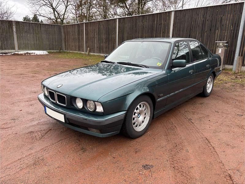Gebraucht BMW 520 Executive 150 PS (110 kW) 1995 Grün Limousine