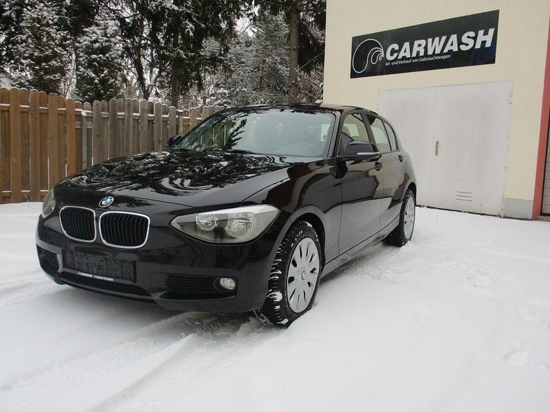 Gebraucht BMW 114 102 PS (75 kW) 2014 Schwarz Kleinwagen