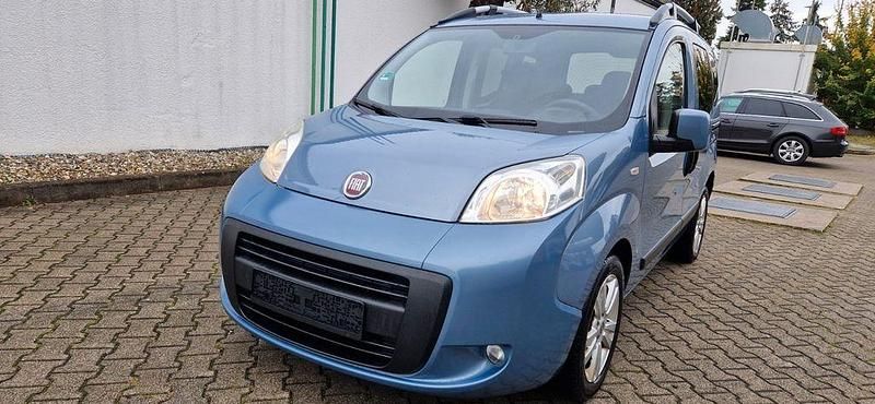 Blau Gebraucht 2012 Fiat Qubo Easy Van / Kleinbus | 5.750 € (Fairer Preis) - Bild 1/4