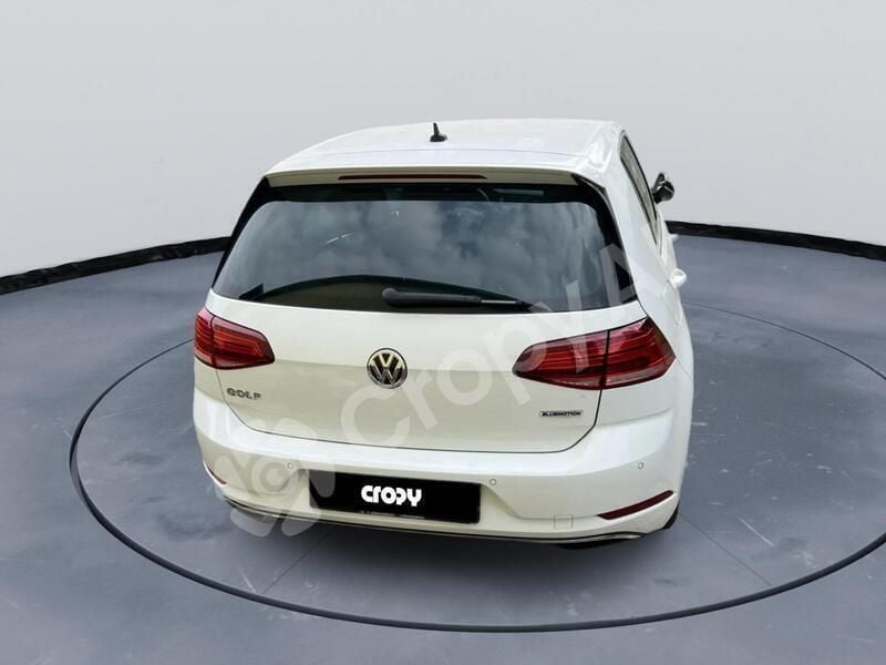 Weiß Gebraucht 2019 VW Golf VII IQ Drive Limousine | 13.999 € (Superpreis) - Bild 1/4