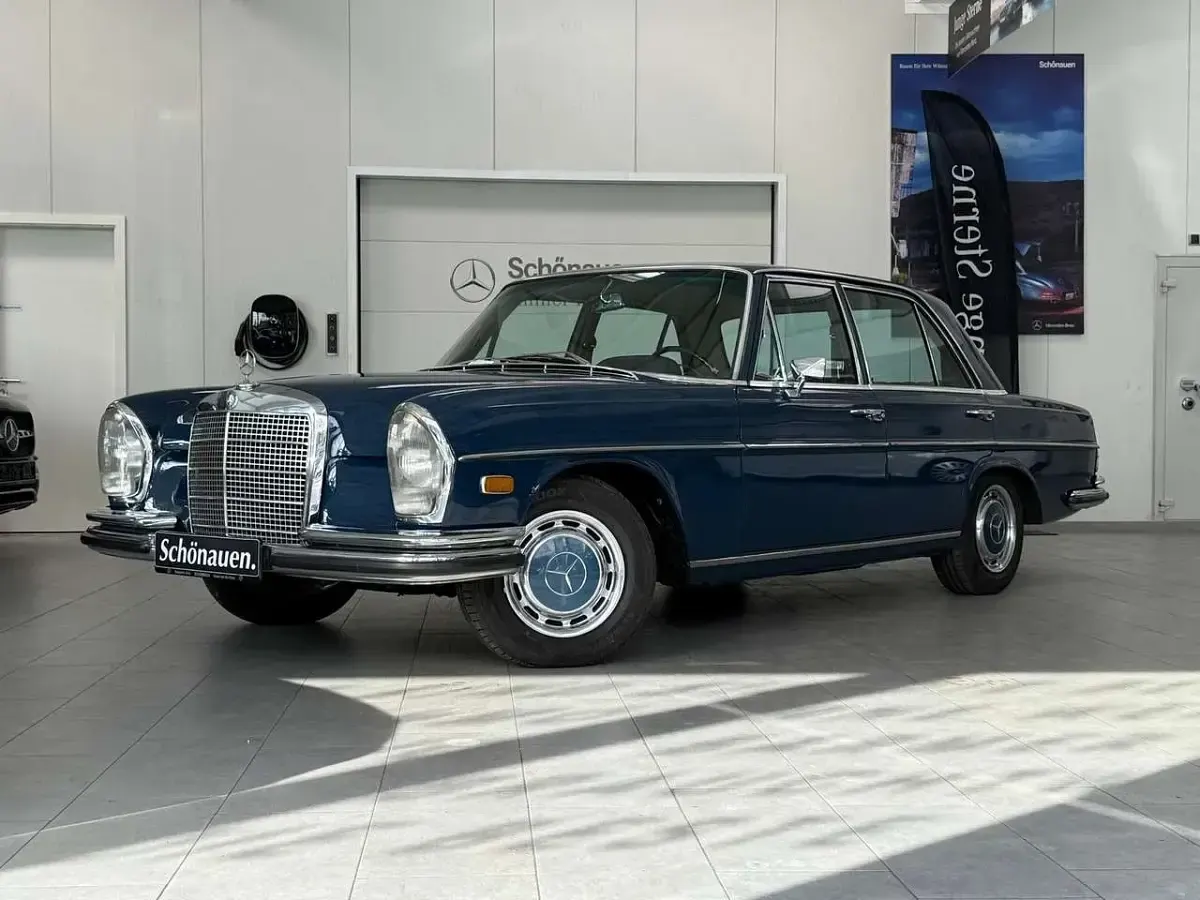 Gebraucht Mercedes W108 140 PS (102 kW) 1972 Blau Limousine