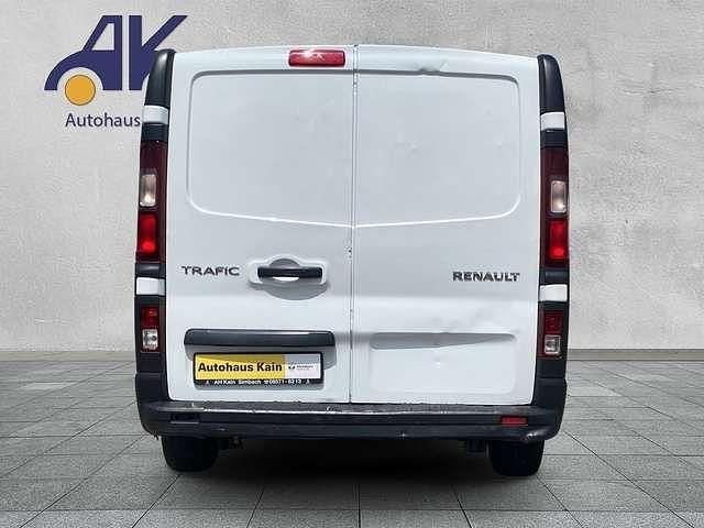 Gebraucht Renault Trafic Komfort 90 PS (66 kW) 2016 Gletscherweiss Van / Kleinbus