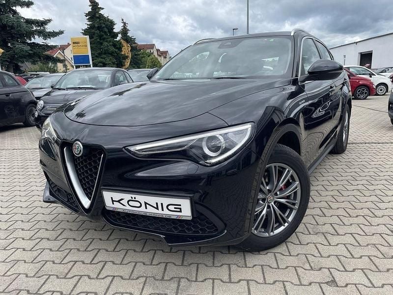Schwarz Gebraucht 2021 Alfa Romeo Stelvio Super SUV | 22.250 € (Superpreis) - Bild 1/4