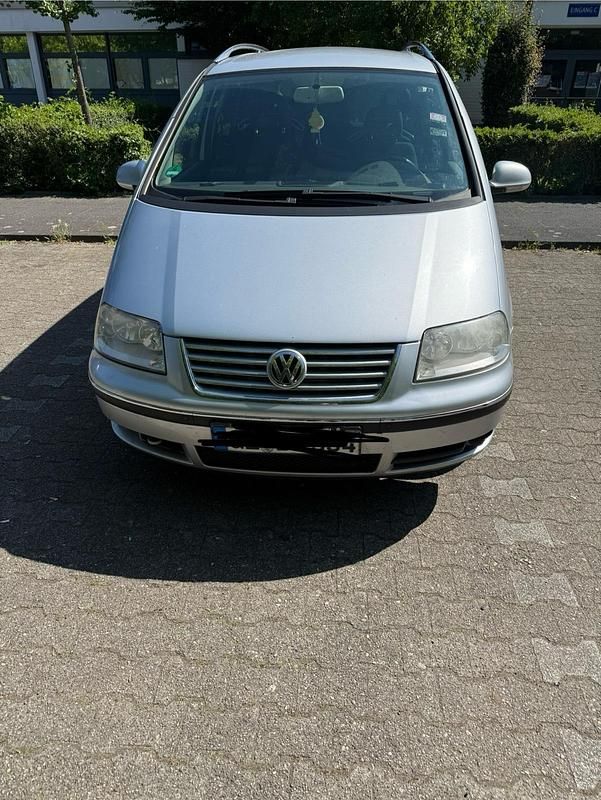 Silber Gebraucht 2005 VW Sharan Van / Kleinbus | 3.700 € (Fairer Preis) - Bild 1/4