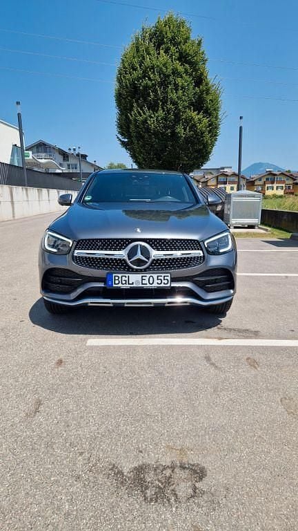 Grau Gebraucht 2019 Mercedes GLC220 Coupé | 39.999 € (Fairer Preis) - Bild 1/4