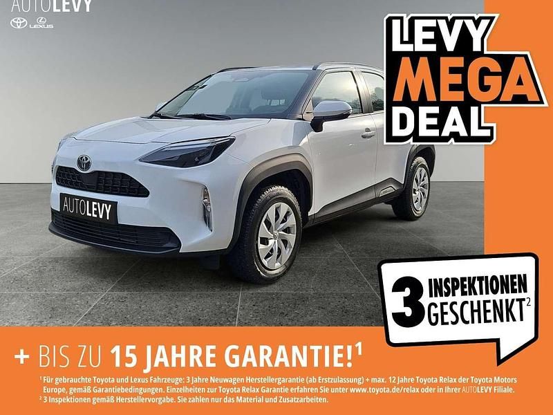 Schneeweiß Gebraucht 2024 Toyota Yaris Hybrid Business Edition SUV | 22.887 € (Superpreis) - Bild 1/4