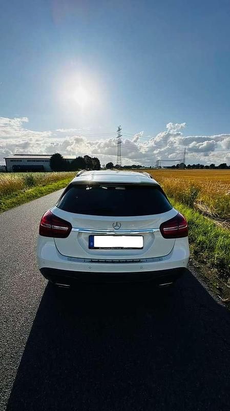 Gebraucht Mercedes GLA220 StreetStyle 177 PS (130 kW) 2017 SUV