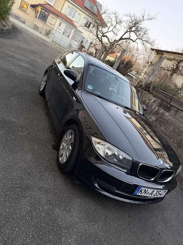 Gebraucht 2007 BMW 118 Kleinwagen | 5.500 € (Teuer) - Bild 1/4