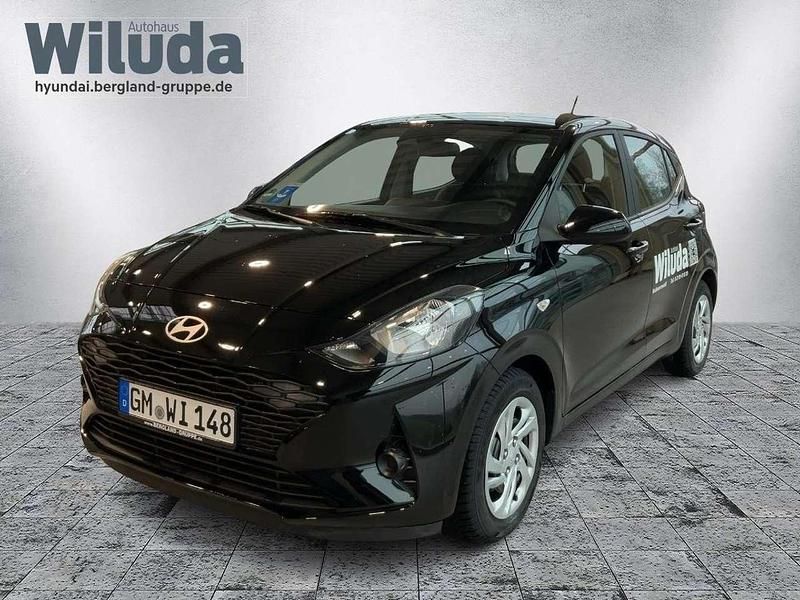 Gebraucht Hyundai i10 Select 63 PS (46 kW) 2025 Phantom black schwarz Kleinwagen