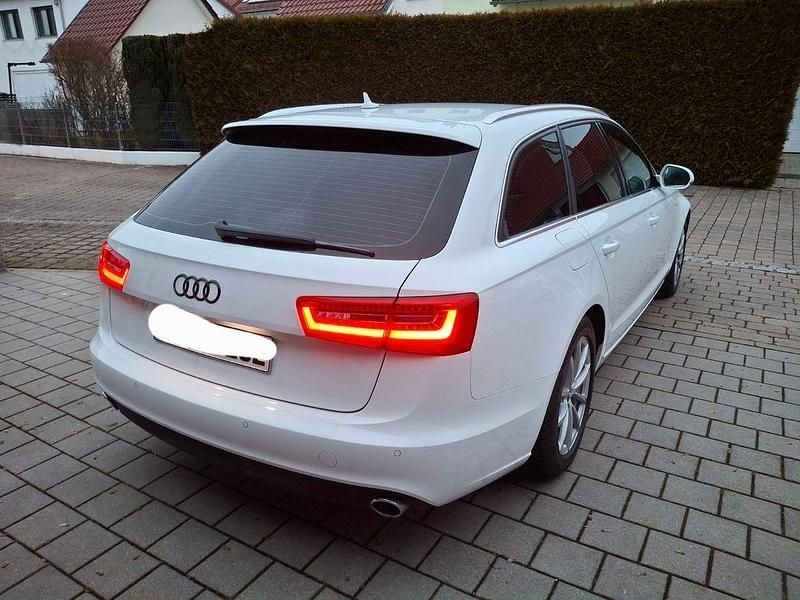 Gebraucht Audi A6 Sport 204 PS (150 kW) 2013 Weiß Kombi