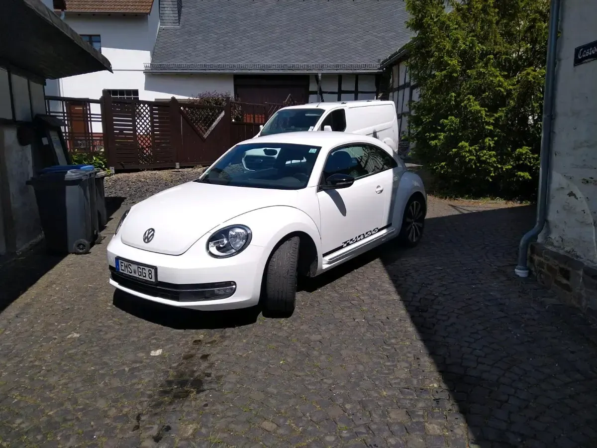 Gebraucht VW Beetle 200 PS (147 kW) 2011 Weiß Kleinwagen