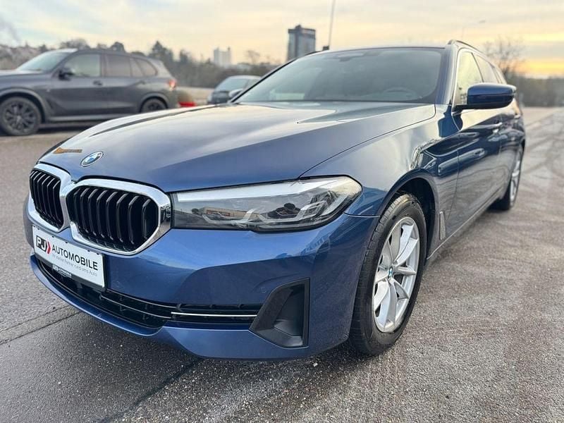 Gebraucht BMW 520 Performance 190 PS (139 kW) 2021 Blau Limousine