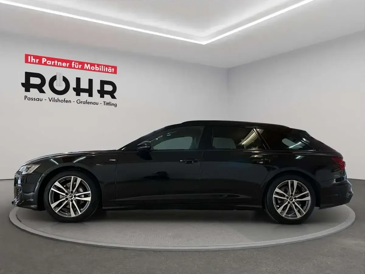 Gebraucht Audi A6 S-Line 204 PS (150 kW) 2025 Mythosschwarz metallic Kombi
