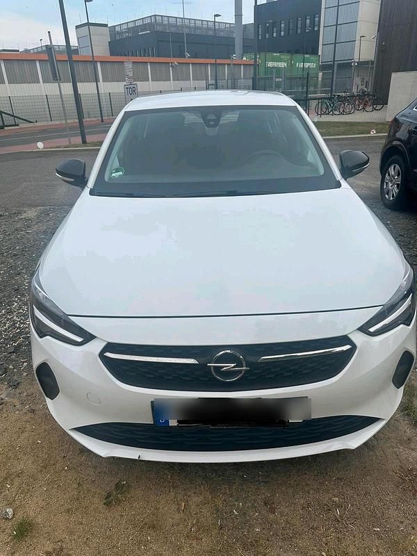 Weiß Gebraucht 2020 Opel Corsa Limousine | 6.800 € (Etwas zu teuer) - Bild 1/4