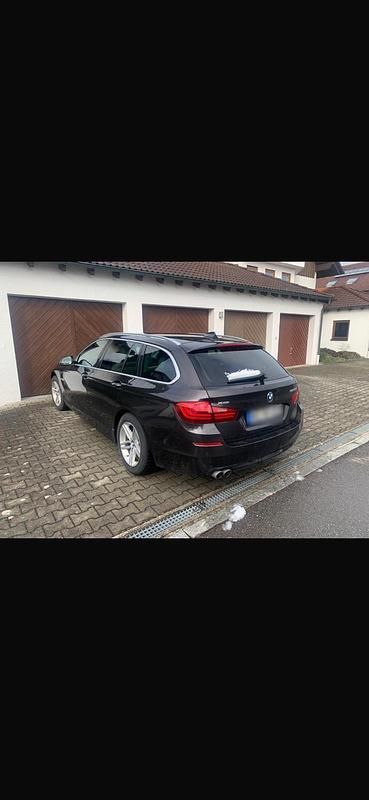 Gebraucht BMW 520 190 PS (139 kW) 2015 Schwarz Kombi