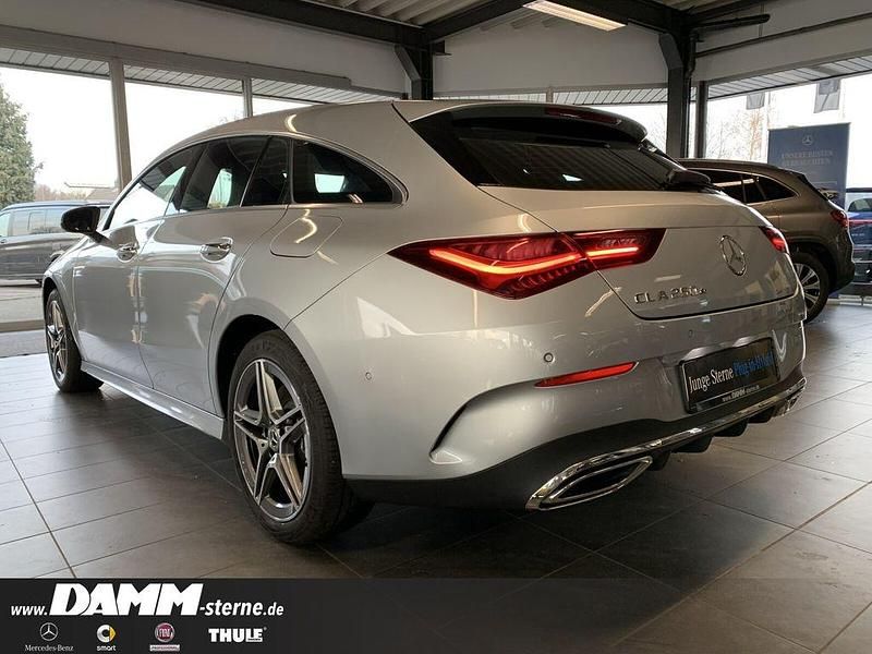 Gebraucht Mercedes CLA250e Shooting Brake AMG line 163 PS (119 kW) 2024 Hightechsilber Kombi