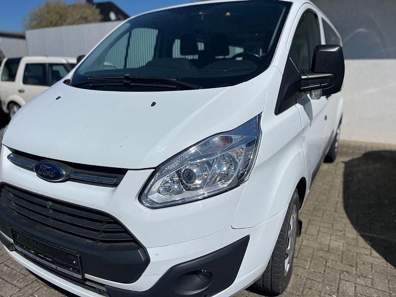 Second-hand Ford Transit Trend 131 CP (96 kW) 2017 Alb Break