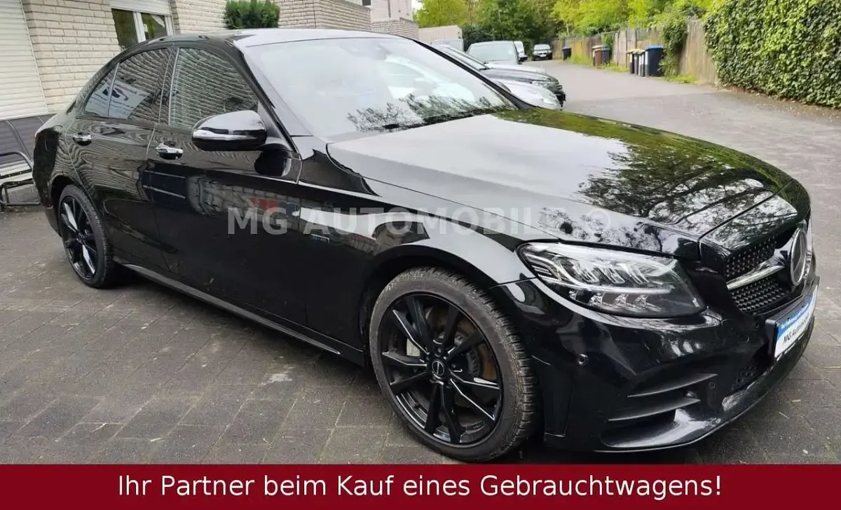 Gebraucht Mercedes C300e AMG line 306 PS (225 kW) 2020 Schwarz Limousine