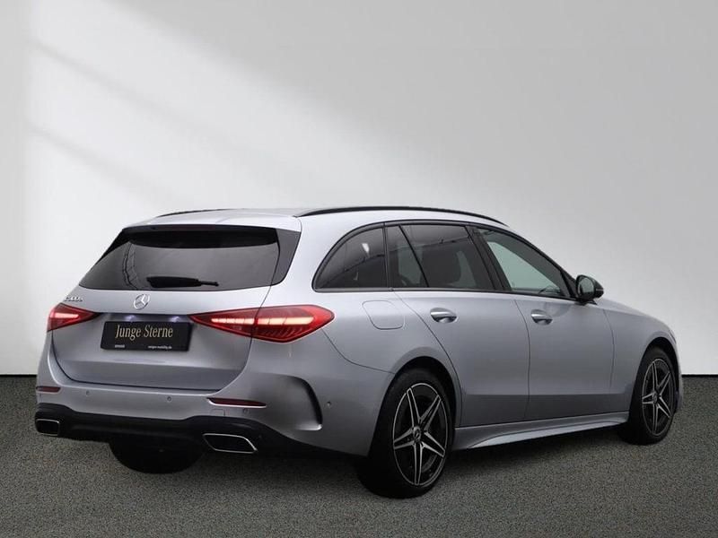 Gebraucht Mercedes C300e AMG 313 PS (230 kW) 2025 Silber Limousine