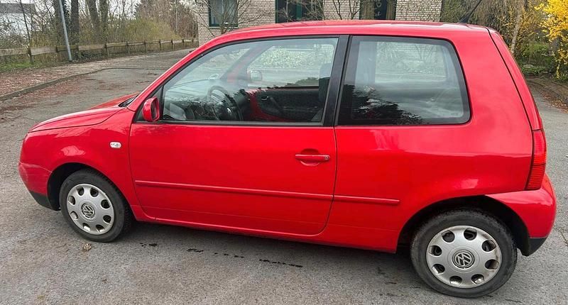 Gebraucht VW Lupo 50 PS (36 kW) 2002 Rot Kleinwagen