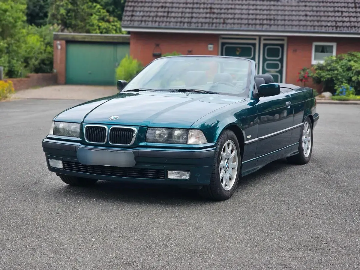 Gebraucht BMW 320 Cabriolet M Sport 150 PS (110 kW) 1998 Grün Cabrio