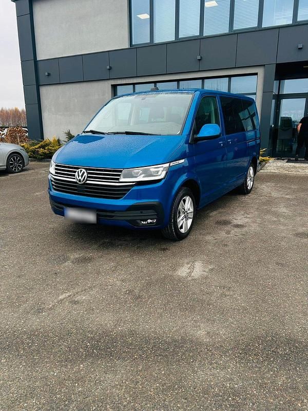Gebraucht VW Caravelle 150 PS (110 kW) 2021 Blau Van / Kleinbus