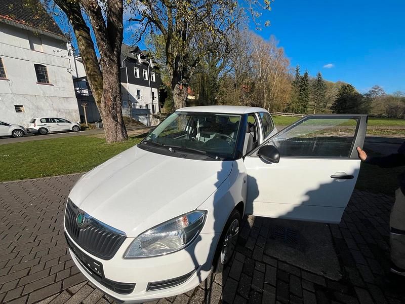 Gebraucht Skoda Fabia 100 PS (73 kW) 2012 Weiß Kombi