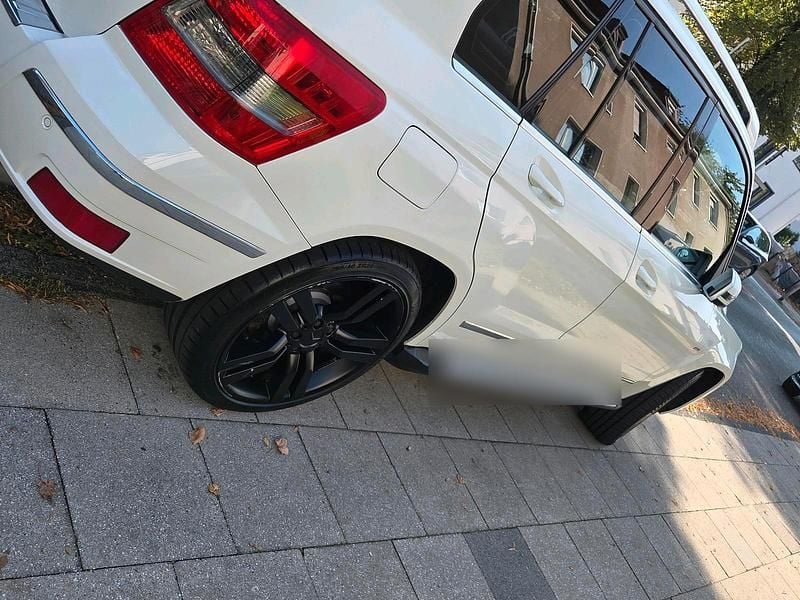 Gebraucht Mercedes 320 231 PS (169 kW) 2008 Weiß SUV