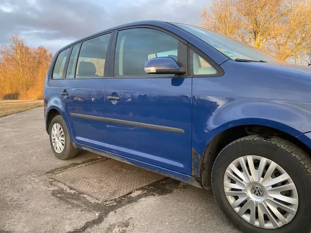 Gebraucht VW Touran Conceptline 90 PS (66 kW) 2007 Blau Van / Kleinbus