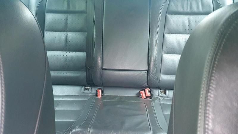 Gebraucht VW Golf V 140 PS (102 kW) 2007 Violet Kleinwagen