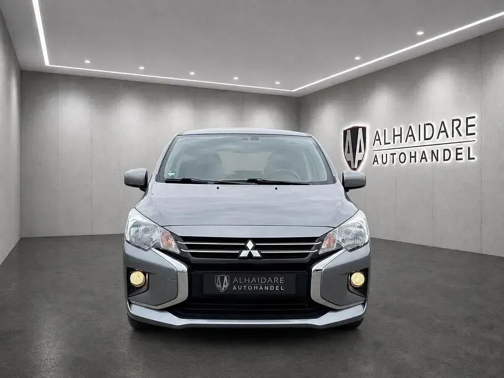 Gebraucht Mitsubishi Space Star Spirit+ 71 PS (52 kW) 2022 Grau Kleinwagen