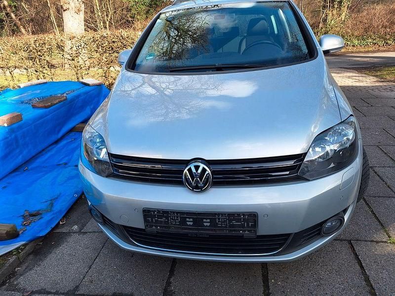 Gebraucht VW Golf Plus Cross Life 122 PS (89 kW) 2013 Silber Van / Kleinbus