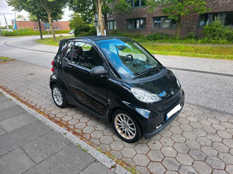 Schwarz Gebraucht 2007 Smart ForTwo Cabrio Cabrio | 4.999 € (Fairer Preis) - Bild 1/4