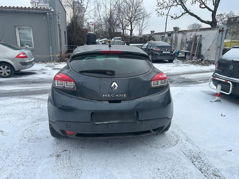Gebraucht Renault Mégane Coupé 107 PS (78 kW) 2009 Coupé