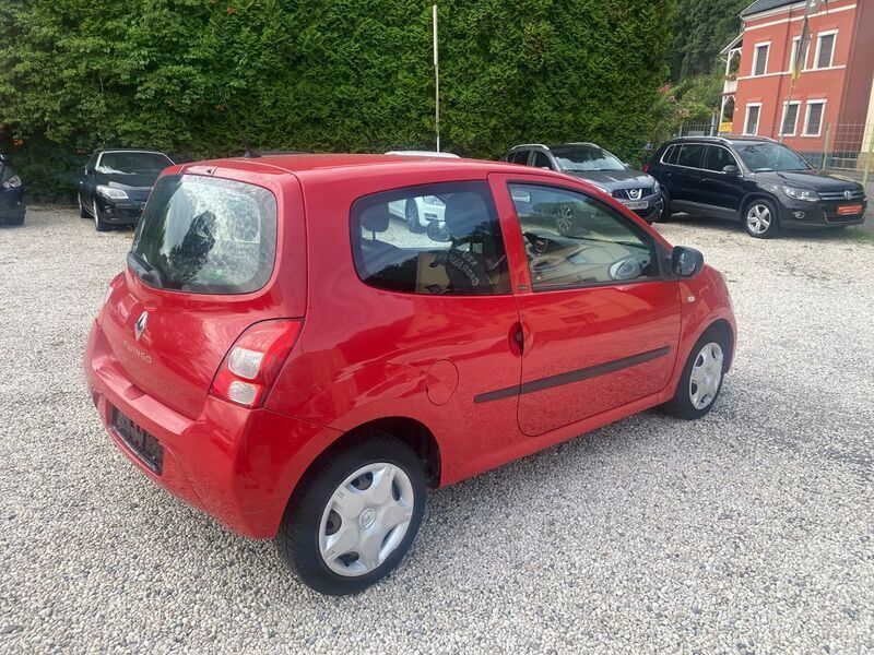 Gebraucht Renault Twingo 58 PS (42 kW) 2011 Rot Kleinwagen