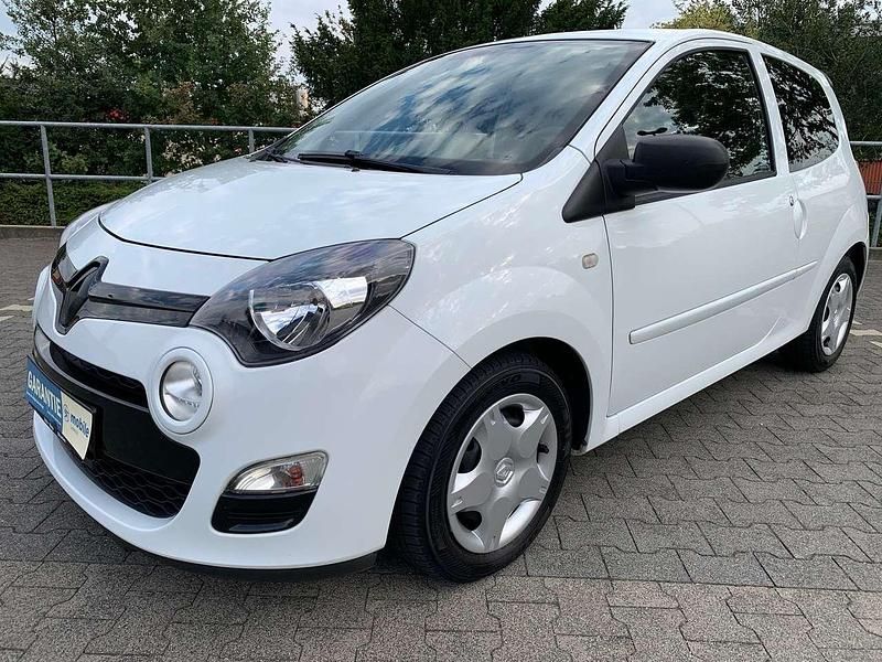 Weiss Gebraucht 2013 Renault Twingo Dynamique Kleinwagen | 5.300 € (Etwas zu teuer) - Bild 1/4
