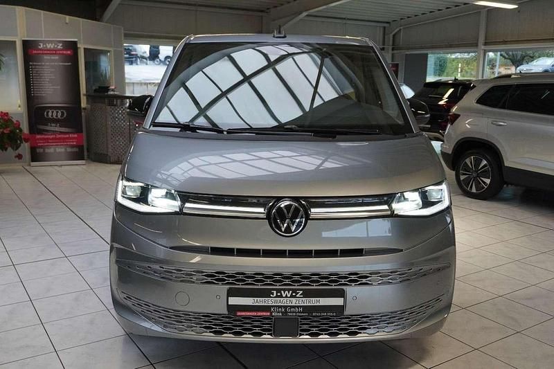 Neu VW Multivan Style 150 PS (110 kW) 2025 Monosilbermetallic Van