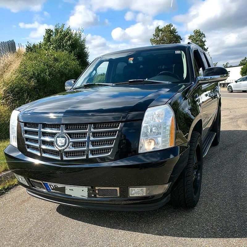 Schwarz Gebraucht 2009 Cadillac Escalade SUV | 12.900 € (Superpreis) - Bild 1/4