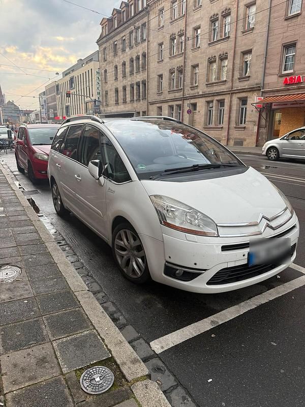 Weiß Gebraucht 2009 Citroën C4 Picasso Exclusive Van / Kleinbus | 3.000 € (Teuer) - Bild 1/4