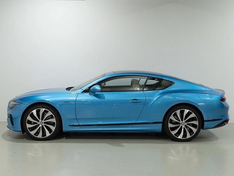 Gebraucht Bentley Continental Mulliner 680 PS (500 kW) 2025 Blau Coupé