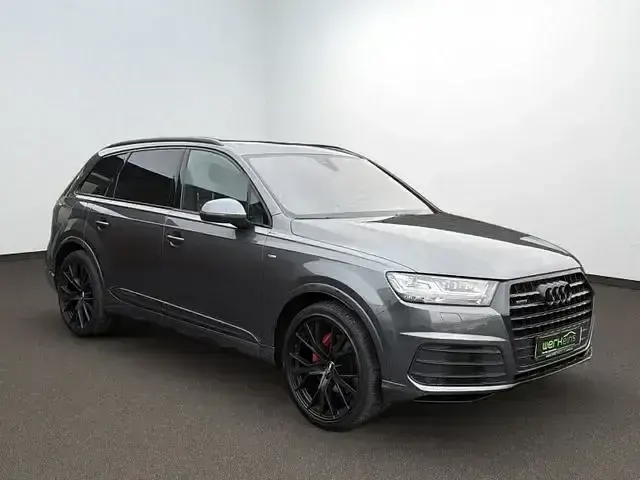 Gebraucht Audi Q7 S-Line 286 PS (210 kW) 2019 Grau (metallic) SUV