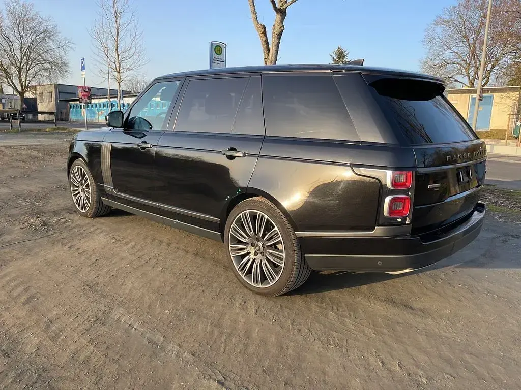 Gebraucht Land Rover Range Rover Autobiography 525 PS (386 kW) 2019 Schwarz SUV