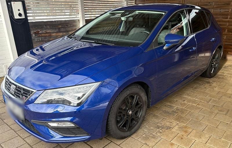 Second-hand Seat Leon FR 150 CP (110 kW) 2020 Albastru Berlinǎ